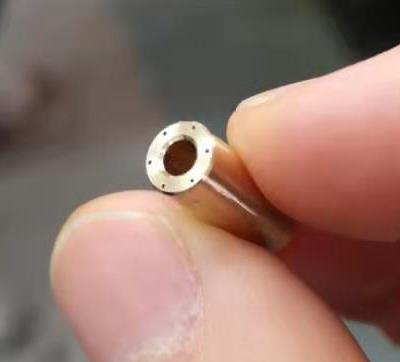津上走心机高频铣 加装背轴钻0.2mm微孔